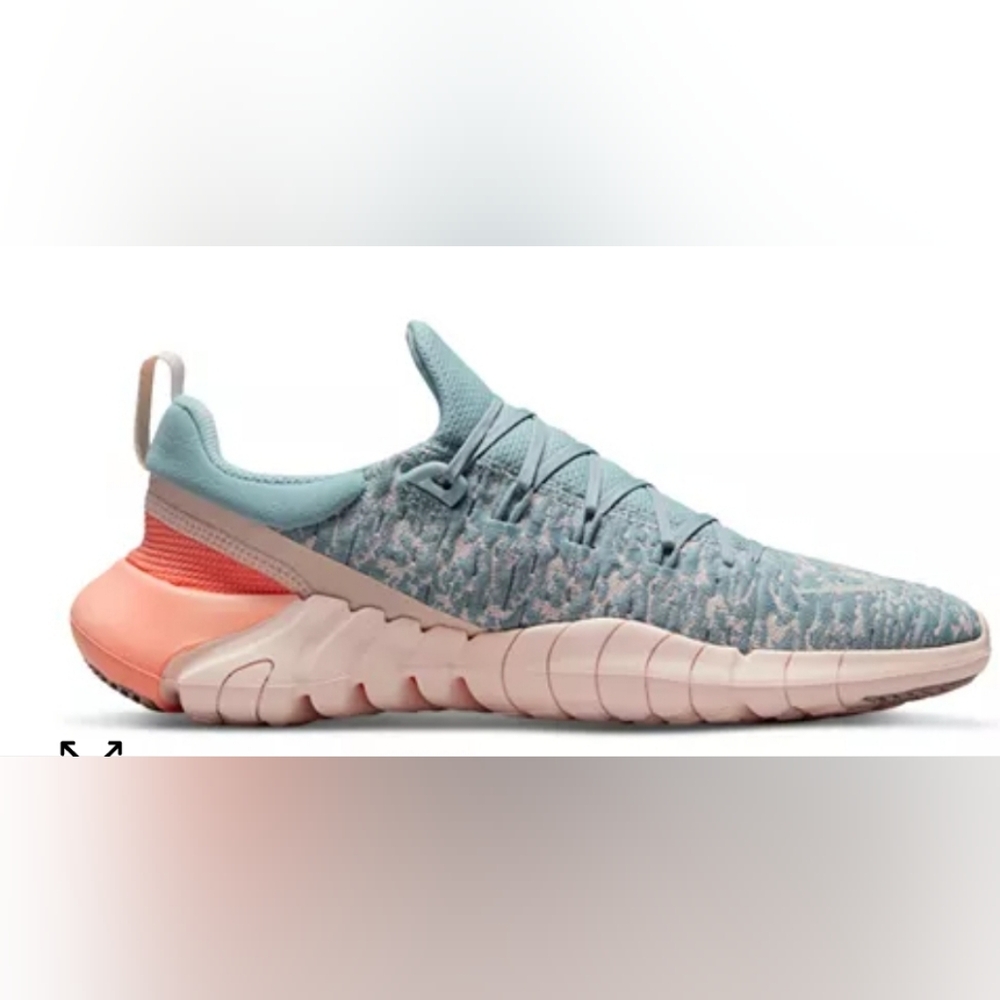 Nike | Women's Free Run 5.0 Sneakers, Size 8
